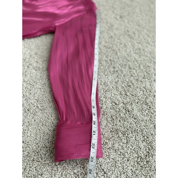 by Anthropologie Women's M Pink Iridescent Button Up Long Sleeve Top Silky Soft - Picture 7 of 7